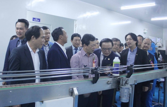 NHỮNG KHOẢNH KHẮC ĐÁNG NHỚ TRONG LỄ KHÁNH THÀNH CỤM NHÀ MÁY CHẾ BIẾN DƯỢC LIỆU, THỰC PHẨM VÀ LỄ KỶ NIỆM 15 NĂM TRUONG SINH GROUP